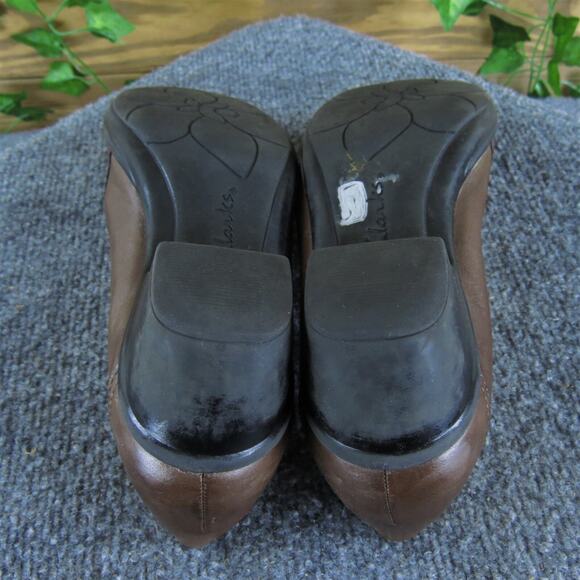 Clarks Women's Bootie Brown Leather Sz 7 Medium Used 2025‎ - Picture 5 of 6